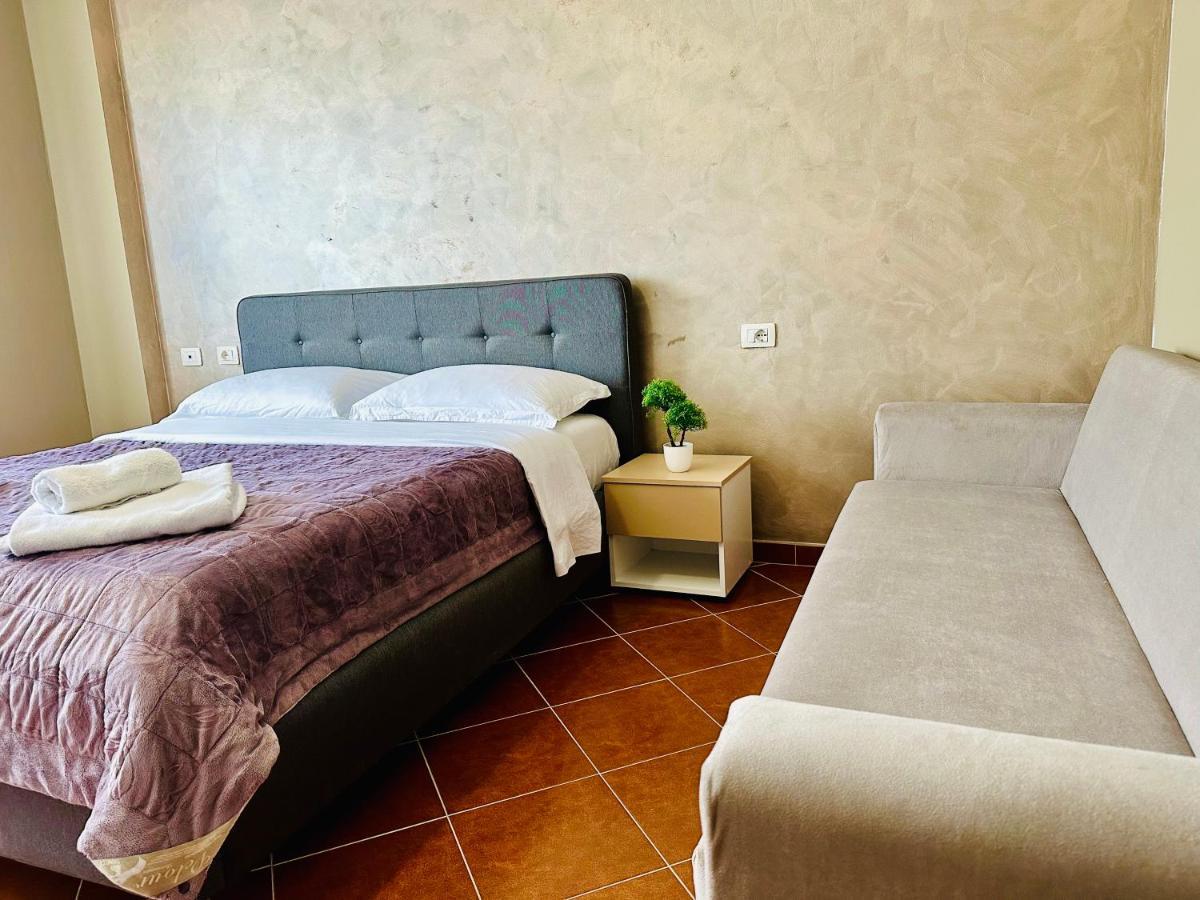 Family Suite Residence Vlorë Eksteriør bilde