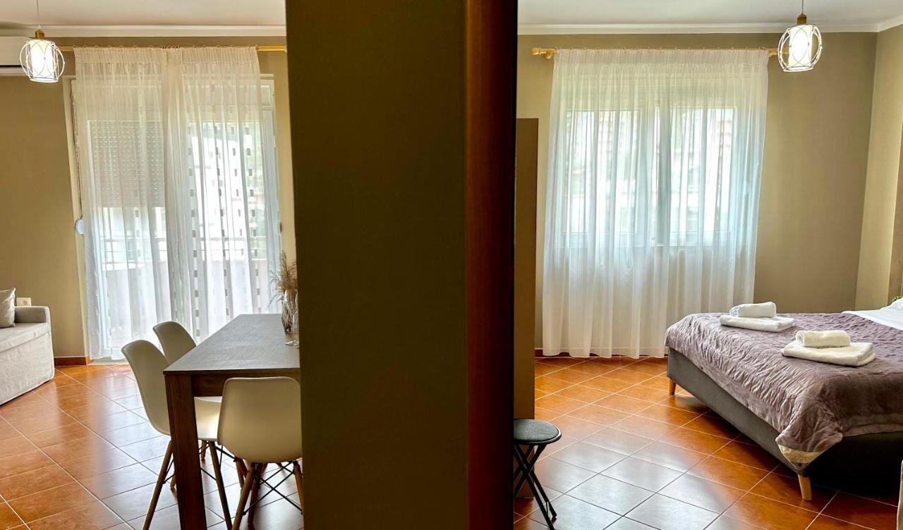 Family Suite Residence Vlorë Eksteriør bilde